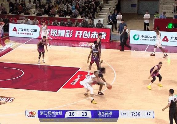 B体育app报道:山东西王击败福建鲟鱼,陶汉林统治内线,山东西王陶汉林年薪