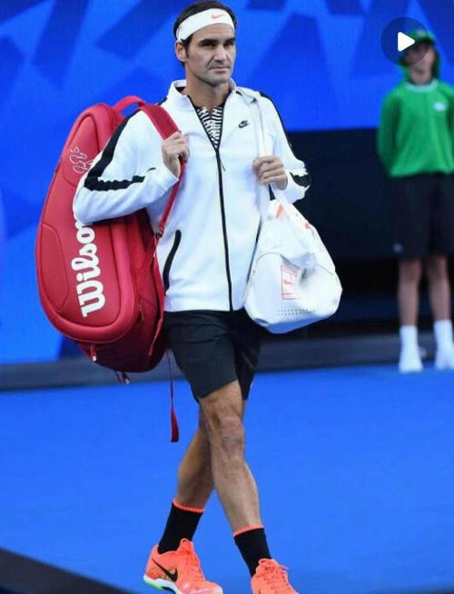 B体育:费德勒的经典比赛瞬间让人难以忘怀,费德勒 视频