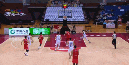 CBA赛场争议事件频发,B体育实时追踪动态,给我查一下cba赛事