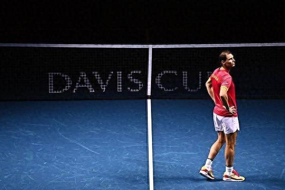 B体育app：法网公开赛赛程公布，费德勒和纳达尔同组对决，法网联赛