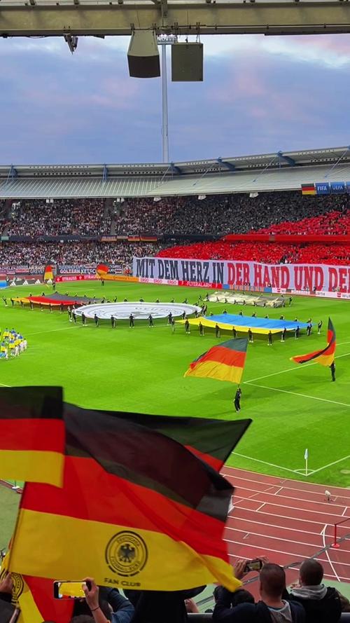 B体育观点：德国对阵乌拉圭，穆勒贡献精彩进球，德国vs乌克兰足球