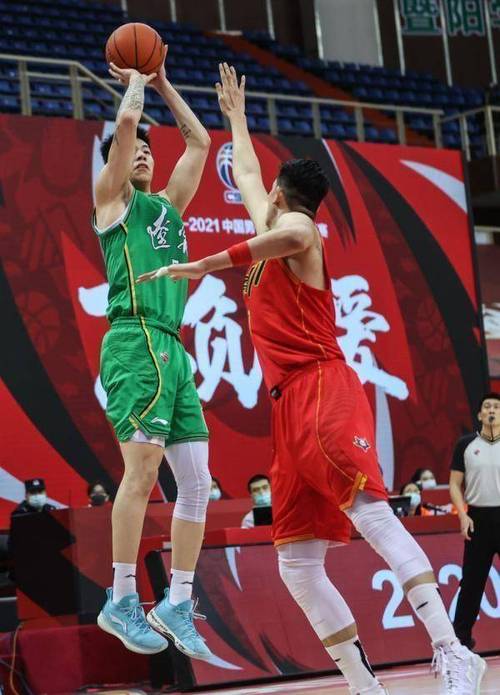 CBA赛场激情时刻,B体育app高清画质独家呈现,cba体育频道