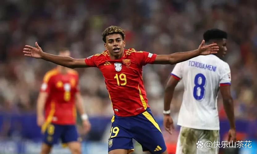 B体育app快讯：世界杯淘汰赛开战，巴西对阵德国引发关注，世界杯冠军赛巴西对德国