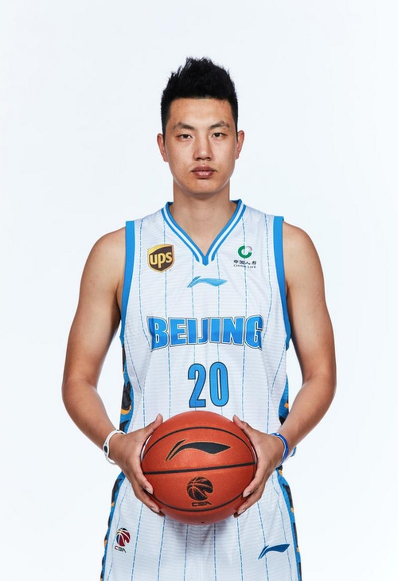 B体育焦点：北京首钢力克北控队，翟晓川表现全面，首钢翟晓川为何不上场