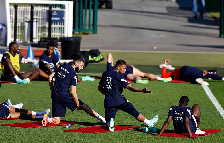 B体育app赛事数据回顾:如何通过B体育app深入了解2024篮球世界杯的关键数据和成绩?