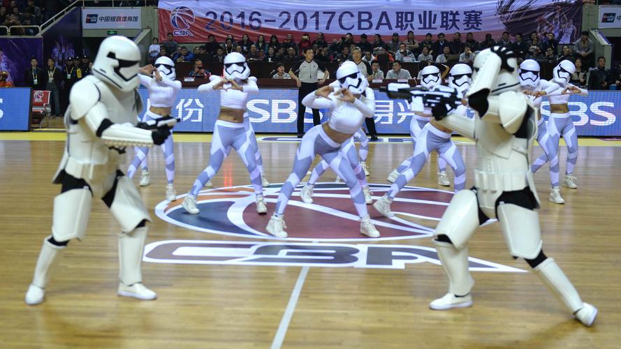 如何利用B体育app的多角度直播功能，观看CBA比赛的不同视角，bq体育