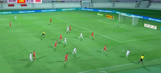 B体育平台的赛季动态：通过B体育app如何预测篮球世界杯赛季的比赛走向并做好投注准备？