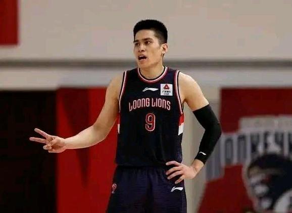 如何利用B体育官网的专家分析栏目,提高对CBA比赛走势的预测准确度