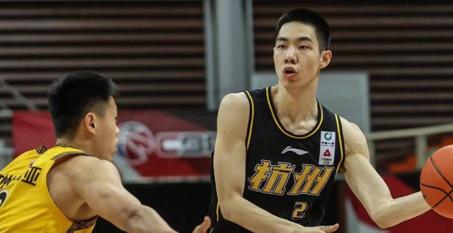 专访CBA教练团队:他们如何利用B体育平台改进训练方法与战术部署