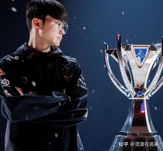 B体育app分析:LPL战队表现如何影响投注市场,如何通过B体育app跟踪赔率变化?