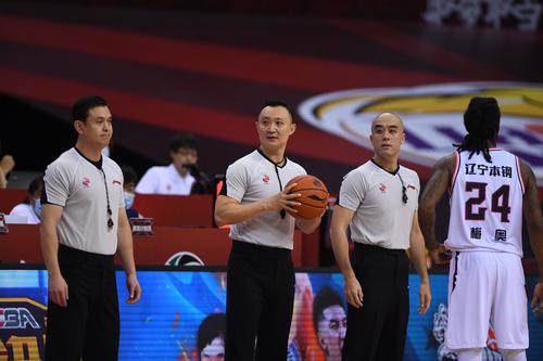 如何通过B体育app设置个性化提醒，不错过任何一场激动人心的CBA比赛